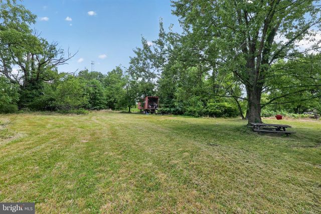 2923 & 2925 N ROLLING RD, Windsor Mill, MD 21244
