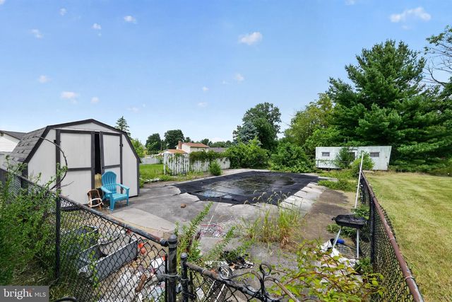 2923 & 2925 N ROLLING RD, Windsor Mill, MD 21244