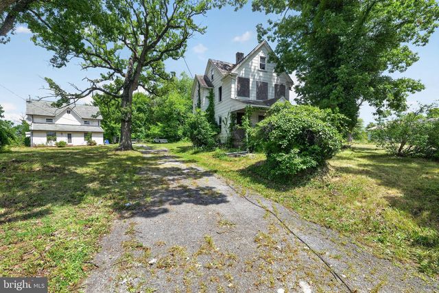 2923 & 2925 N ROLLING RD, Windsor Mill, MD 21244