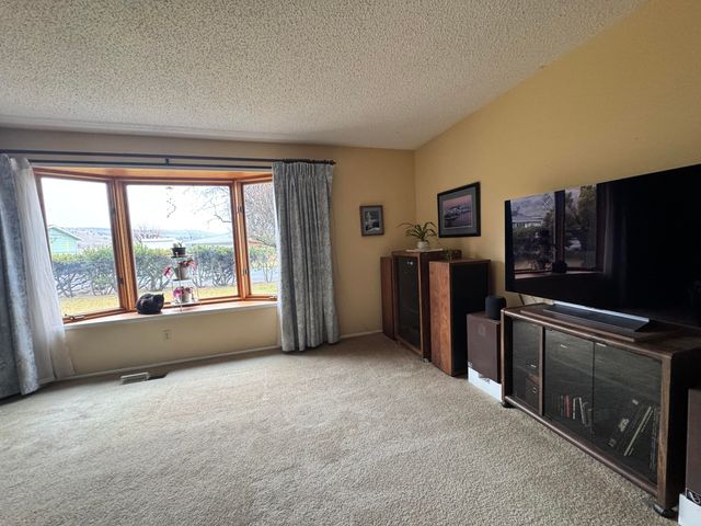 3312 Patterson Street, Klamath Falls, OR 97603