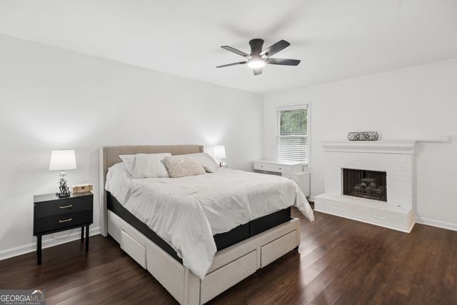 1390 Old Virginia Court SE, Marietta, GA 30067