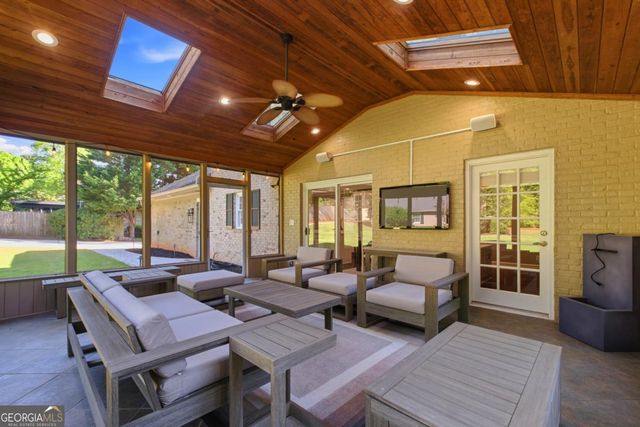1772 Tilling Way, Stone Mountain, GA 30087