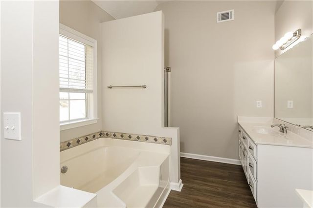 390 Westchester Way, Canton, GA 30115