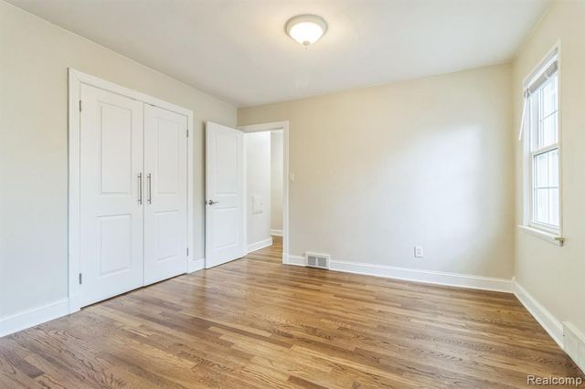 11410 Auburndale Street, Livonia, MI 48150