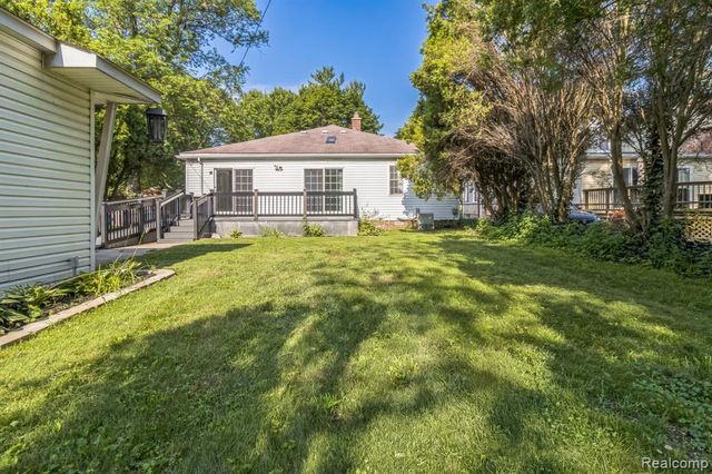 11410 Auburndale Street, Livonia, MI 48150