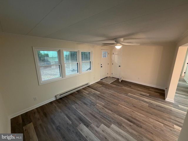 22206 WETIPQUIN RD, Quantico, MD 21856