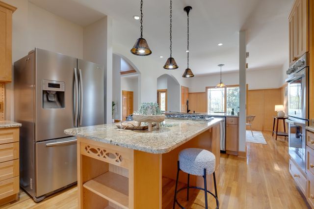 1249 White Road, Bon Aqua, TN 37025