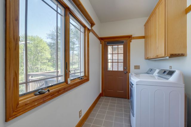 1249 White Road, Bon Aqua, TN 37025