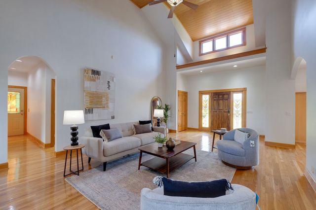 1249 White Road, Bon Aqua, TN 37025