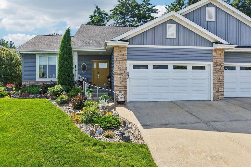 791 Country View LANE, Lake Mills, WI 53551