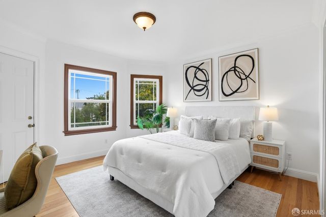 2487 33rd Avenue, San Francisco, CA 94116