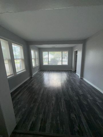 3012 Live Oak Street, Houston, TX 77004