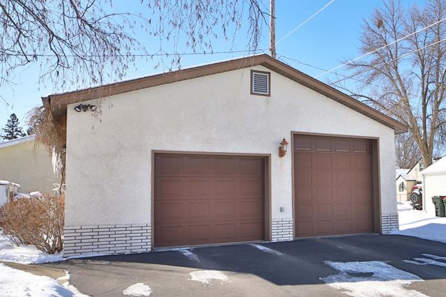 523 4th Avenue NE, Brainerd, MN 56401