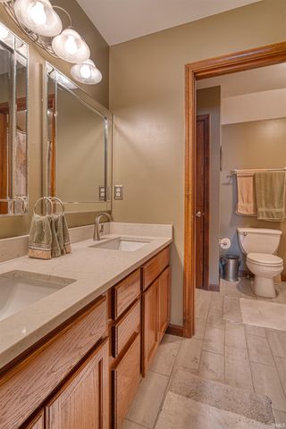 5733 Cherry Hill Drive, Newburgh, IN 47630