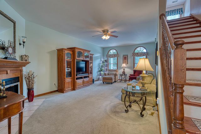 5733 Cherry Hill Drive, Newburgh, IN 47630
