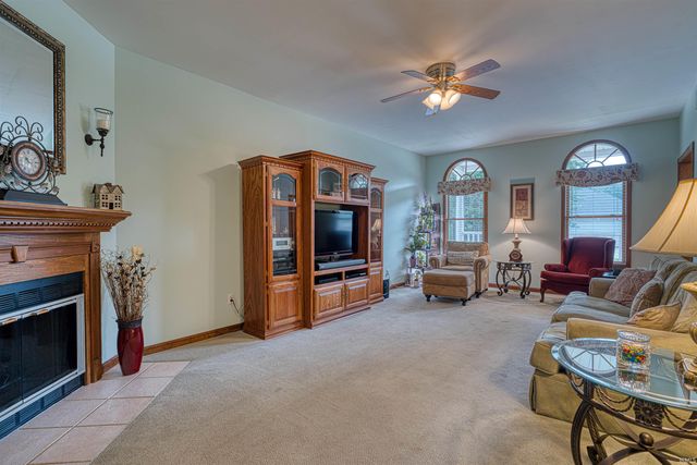 5733 Cherry Hill Drive, Newburgh, IN 47630