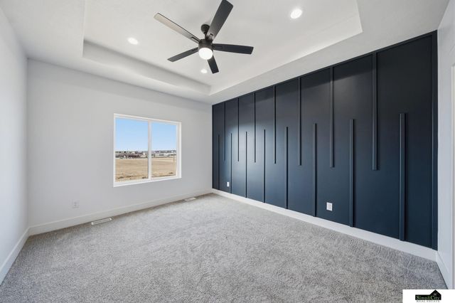 8621 S 49th Street, Lincoln, NE 68516