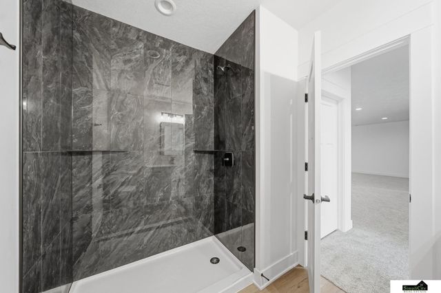 8621 S 49th Street, Lincoln, NE 68516