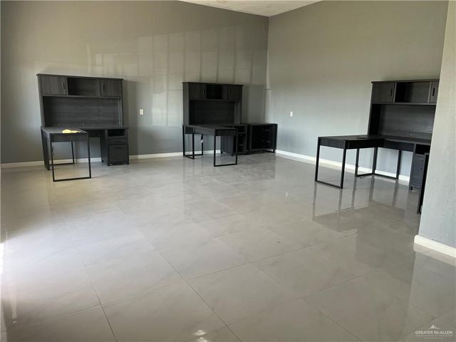 610 S Alton Boulevard, Alton, TX 78573