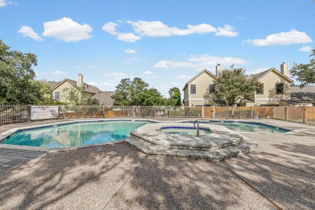 11901 Swearingen DR 110, Austin, TX 78758