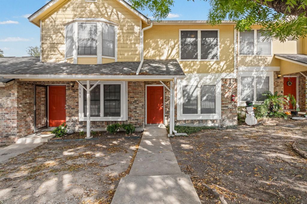 11901 Swearingen DR 110, Austin, TX 78758