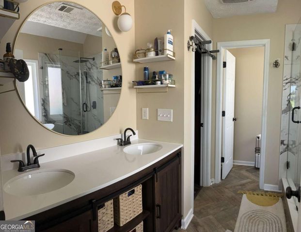 2195 Oakpointe Court, Buford, GA 30519