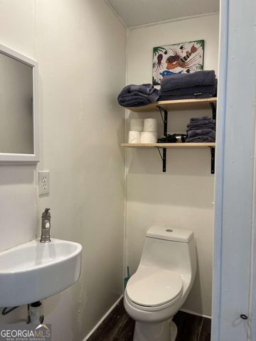 2195 Oakpointe Court, Buford, GA 30519