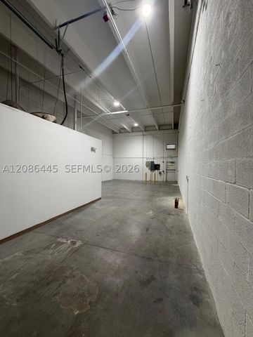 2061 NW 112th Ave 148, Sweetwater, FL 33172