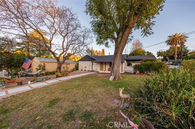 10648 Franlie, Sunland (los Angeles), CA 91040