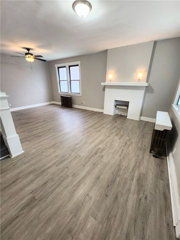 4303 Ludwick St, Squirrel Hill, PA 15217