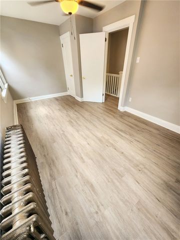 4303 Ludwick St, Squirrel Hill, PA 15217