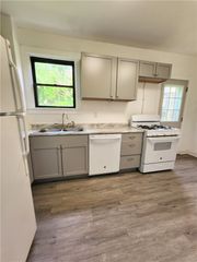 4303 Ludwick St, Squirrel Hill, PA 15217