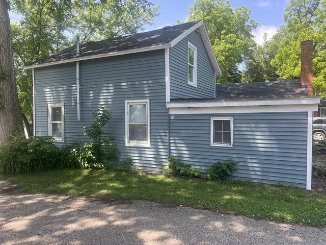 526 E Milwaukee STREET, Whitewater, WI 53190
