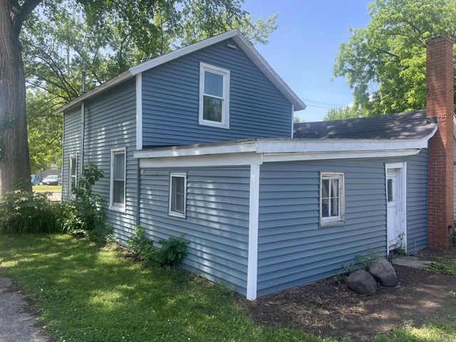 526 E Milwaukee STREET, Whitewater, WI 53190