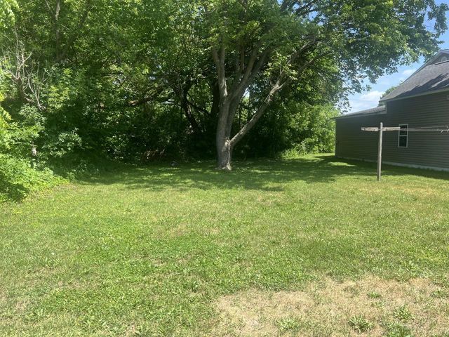 526 E Milwaukee STREET, Whitewater, WI 53190
