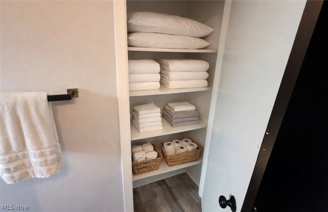 350 Panorama Drive, Seven Hills, OH 44131