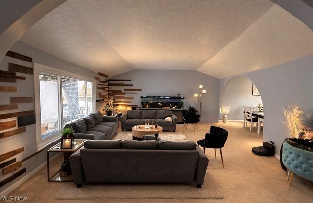 350 Panorama Drive, Seven Hills, OH 44131