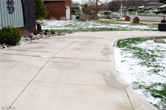 350 Panorama Drive, Seven Hills, OH 44131