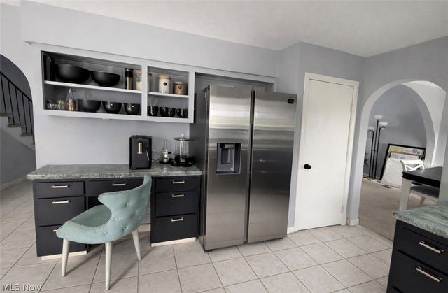 350 Panorama Drive, Seven Hills, OH 44131