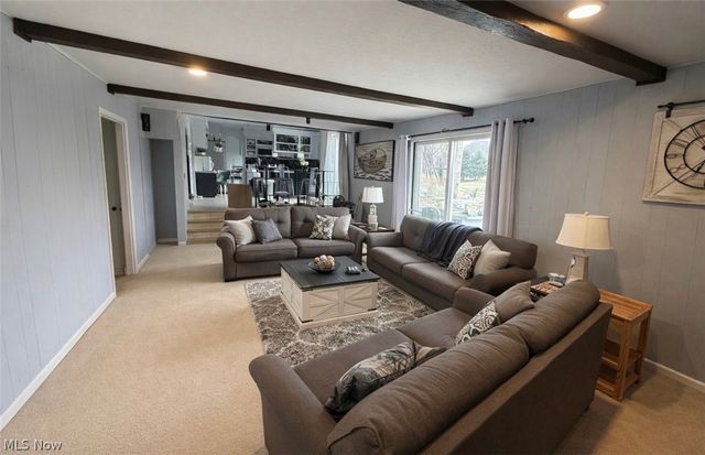 350 Panorama Drive, Seven Hills, OH 44131