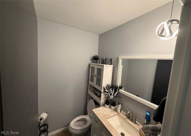 350 Panorama Drive, Seven Hills, OH 44131