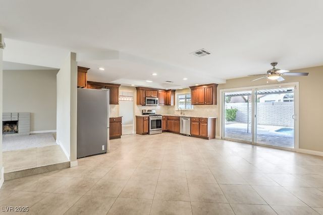 5261 Sepulveda Boulevard, Las Vegas, NV 89118