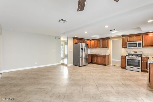 5261 Sepulveda Boulevard, Las Vegas, NV 89118