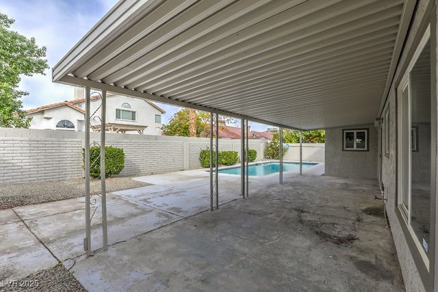 5261 Sepulveda Boulevard, Las Vegas, NV 89118
