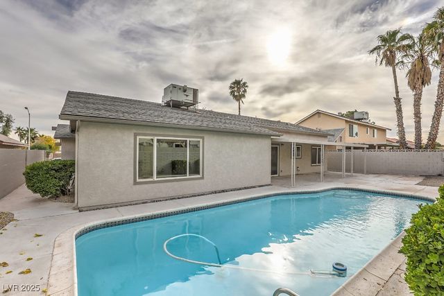 5261 Sepulveda Boulevard, Las Vegas, NV 89118