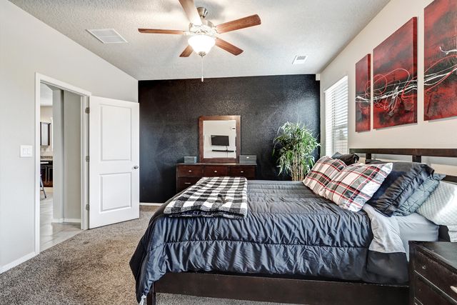 4244 Skyline Loop NE, Rio Rancho, NM 87144