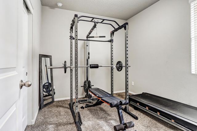 4244 Skyline Loop NE, Rio Rancho, NM 87144