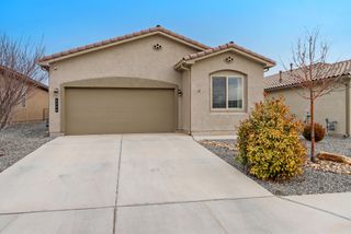 4244 Skyline Loop NE, Rio Rancho, NM 87144