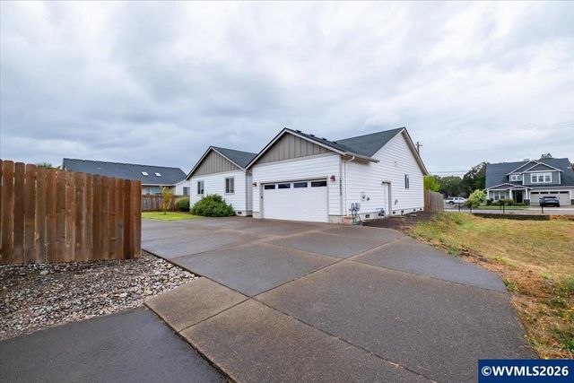 3073 Jaunt Av NE, Albany, OR 97321