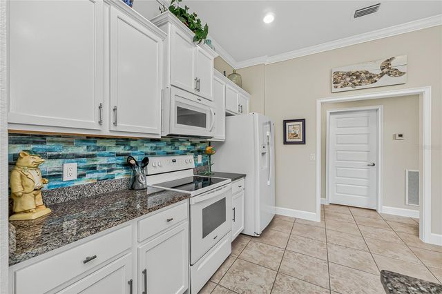 185 HERCULES DRIVE, Rotonda West, FL 33947